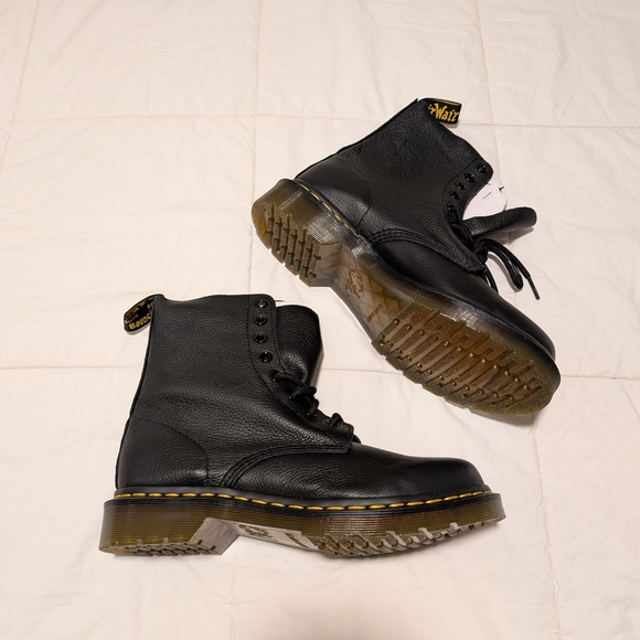 Black Leather Lace-Up Boots - Picture 6 of 16